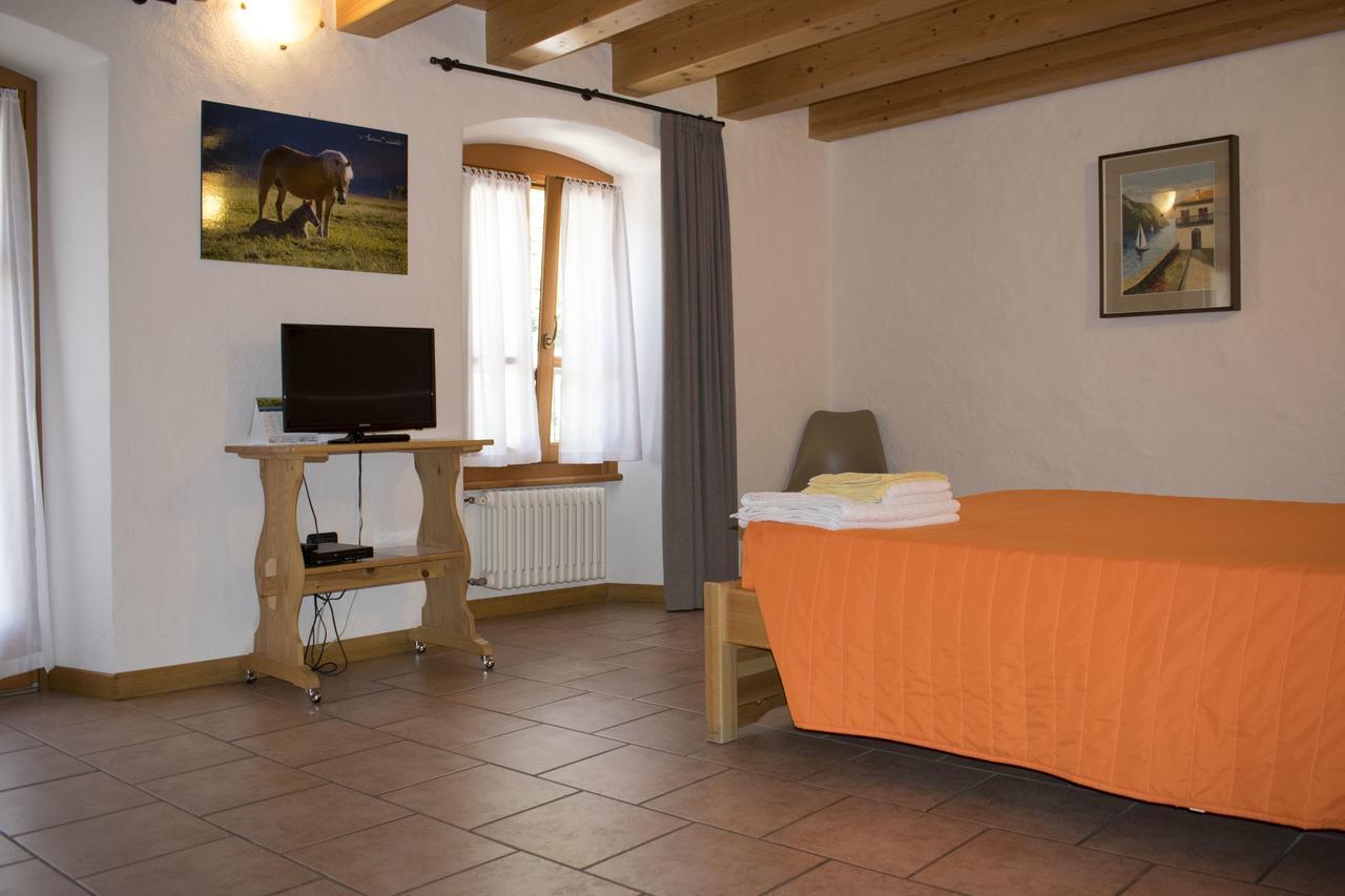 Hotel Italo-Svizzero Chiavenna Esterno foto
