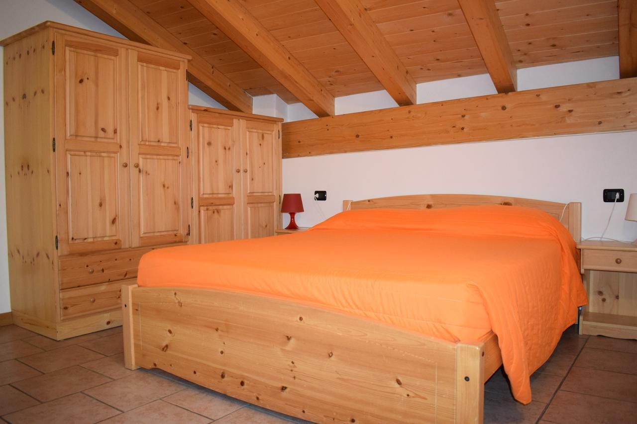Hotel Italo-Svizzero Chiavenna Esterno foto